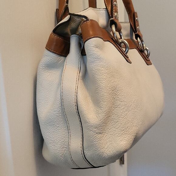 Coach Penelope Cream and Brown Shoulder Bag F14682 - Picture 5 of 16